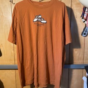 Men’s XL Life Is Good T-shirt